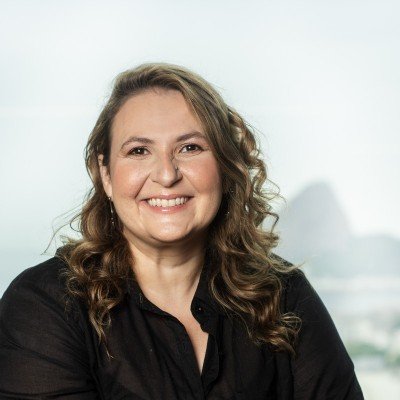 Julia Ivantes